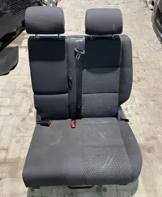 Volkswagen Tiguan Second row seats 