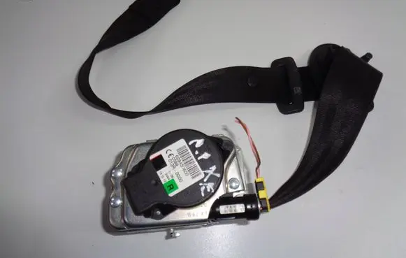 Jaguar XE Front seatbelt 629450600 012R0000
