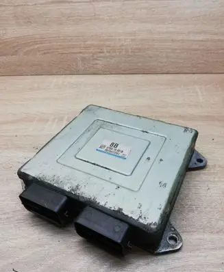 Mazda 3 I Engine control unit/module ECU LFG618881B E6T54172H1