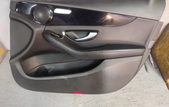 Mercedes-Benz C W205 Front door card panel trim A2055409209 T110744