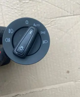 Light switch