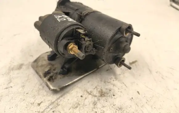 Audi A4 S4 B5 8D Starter motor
