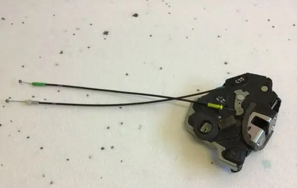Lexus NX Front door lock K65A2607 A046693