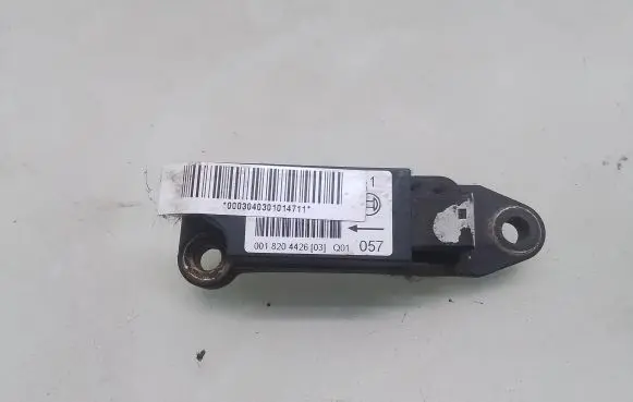 Mercedes-Benz C W203 Airbag deployment crash/impact sensor 0018204426