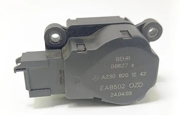 Mercedes-Benz E W211 Air flap motor/actuator A2308201242