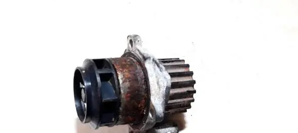 Volkswagen Polo Water pump
