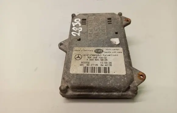 Mercedes-Benz E W211 Headlight ballast module Xenon A0038205826 5DF008704