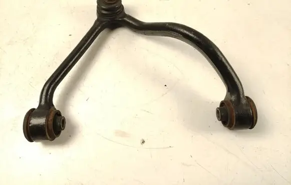 KIA Optima Front lower control arm/wishbone