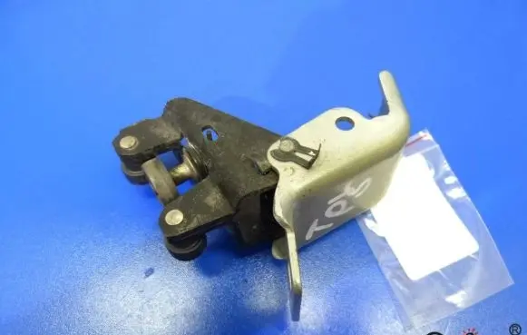 Renault Kangoo I Sliding door upper roller guide/hinge IMPRK553155