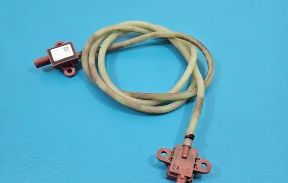 BMW 5 G30 G31 G38 Fuel cut-off switch 5WK44815 IMPRK1550023