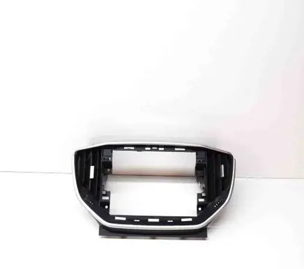 Maserati Ghibli Radio/GPS head unit trim 6700190600