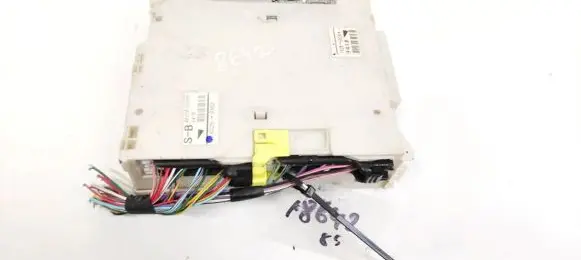 Lexus IS 220D-250-350 Fuse box set 8273053050 82730-53050