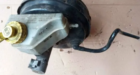 Ford Galaxy Brake booster YM212B195