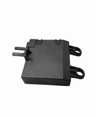 Audi TT Mk1 Alarm control unit/module 8n7951177
