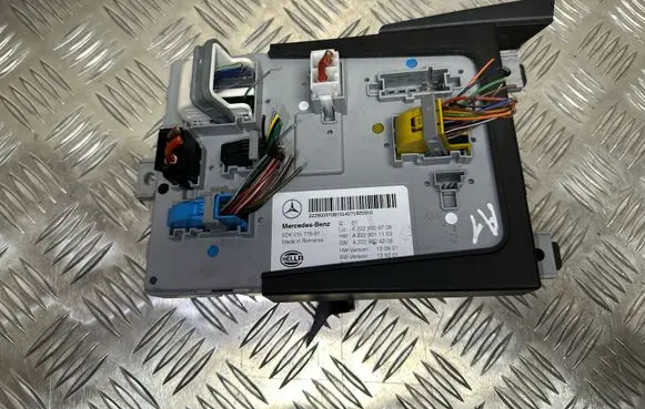 Mercedes-Benz C W205 SAM control unit A2229009708
