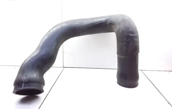Audi A6 S6 C5 4B Intercooler hose/pipe 4B0145746E