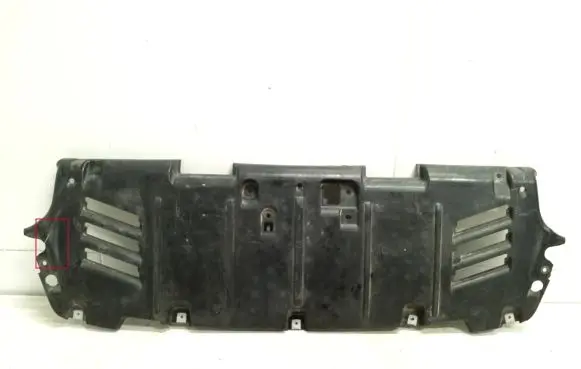 Mercedes-Benz EQE v295 Engine splash shield/under tray A2946901200
