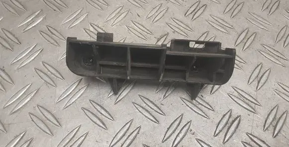 Toyota Avensis T270 Rear bumper mounting bracket 5256205030