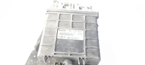 Volkswagen Golf III Engine control unit/module 028906021C 0281001170 0281001171