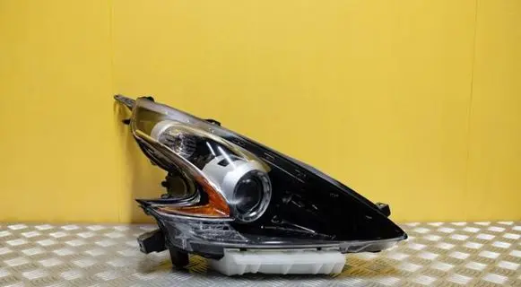 Nissan 370Z Headlight/headlamp 100-63054 2212