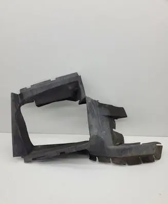 Audi Q7 4L Intercooler air channel guide 4L0117335B