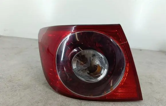 Chevrolet Epica Rear/tail lights 