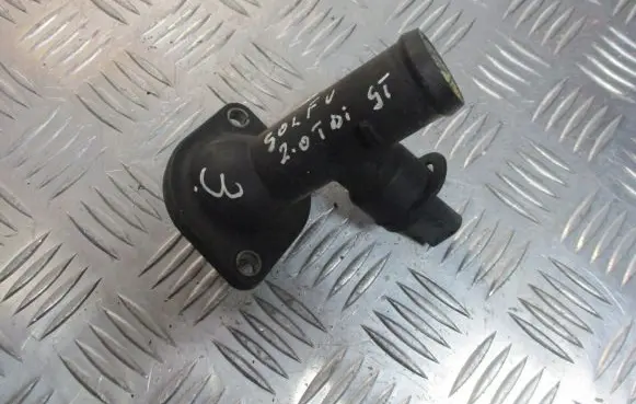 Volkswagen Golf V Engine coolant pipe/hose
