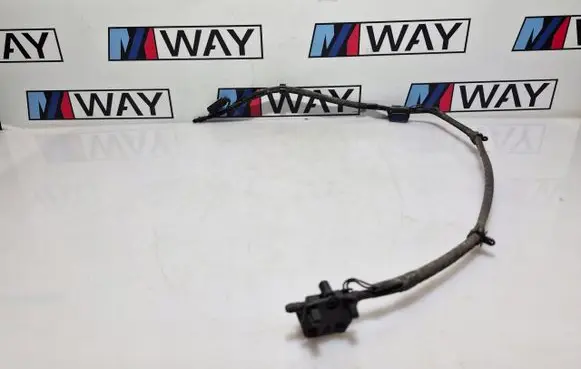 BMW 1 F20 F21 Windshield washer spray nozzle 7249646