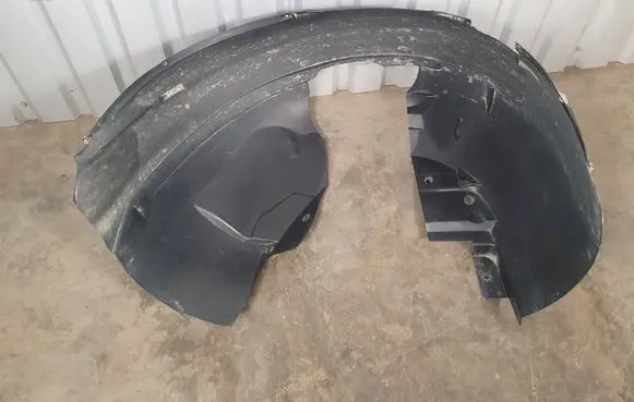Chrysler Town u0026 Country V Front wheel arch liner splash guards 05113094AD