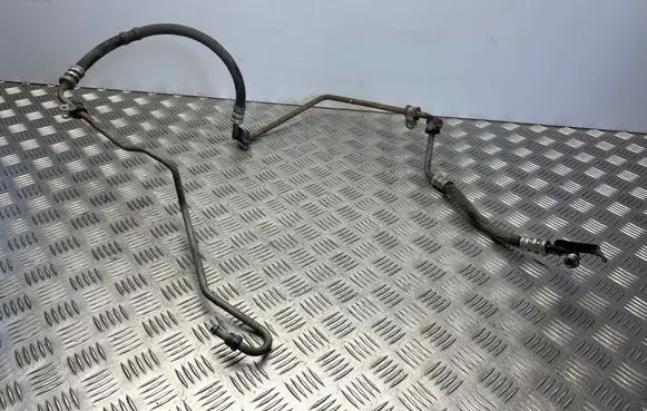 Volkswagen PASSAT B7 Power steering hose/pipe/line