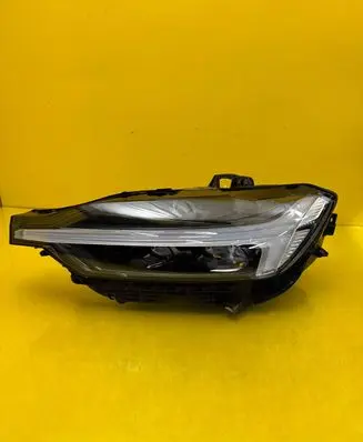 Volvo XC60 Headlight/headlamp 32337386