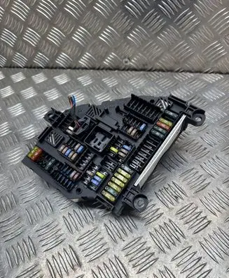 BMW X3 F25 Fuse module 9210860 000920357 117033453