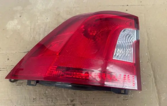 Volvo S60 Rear/tail lights 30796267 21510101 L5101