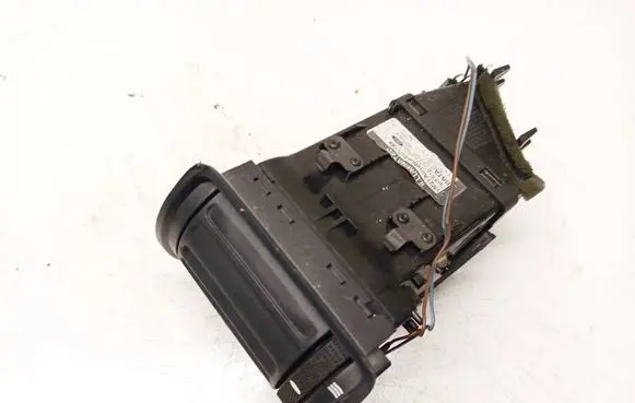 Ford Galaxy Dash center air vent grill 7m5819703 ym21a018b09aw
