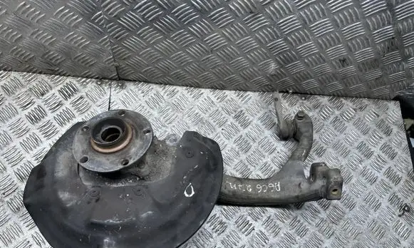 Audi A6 S6 C6 4F Front wheel hub spindle knuckle
