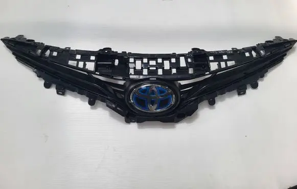 Toyota Camry VIII XV70 Front grill 5311133610 5310133620