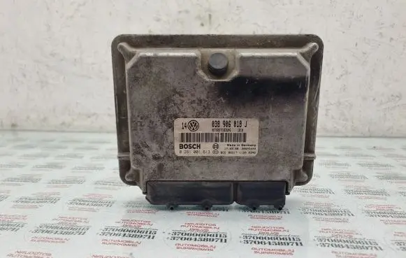Volkswagen Golf IV Engine control unit/module 038906018J