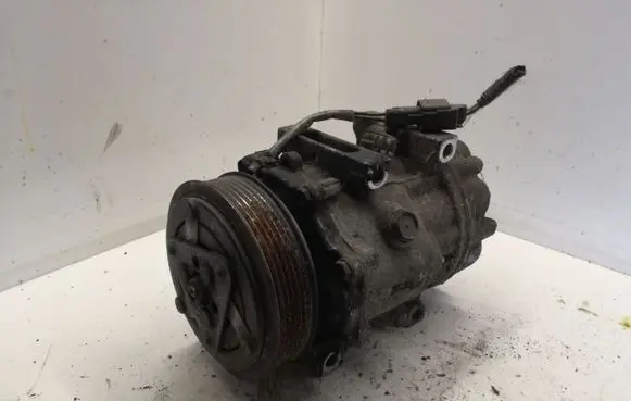 Volvo S40, V40 Air conditioning (A/C) compressor (pump) 2222207424