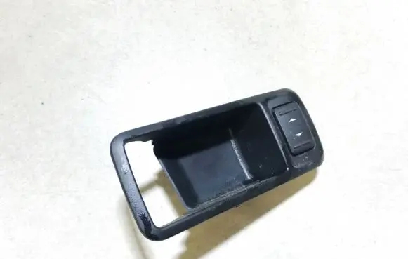 Ford Kuga I Front door window switch trim 3m51226a37afw 3m51-226a37-afw