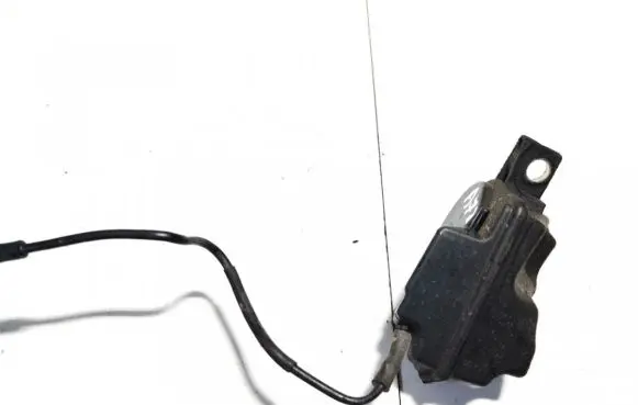 Volvo V50 Vacuum air tank 