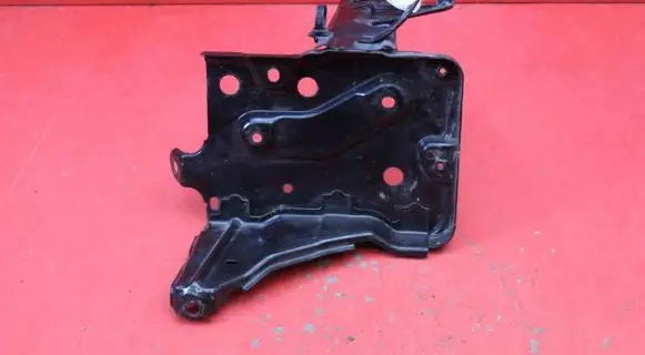 Battery box tray