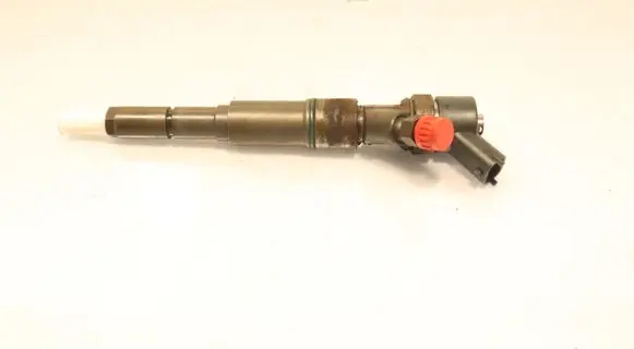 BMW 5 E39 Fuel injector 0445110048