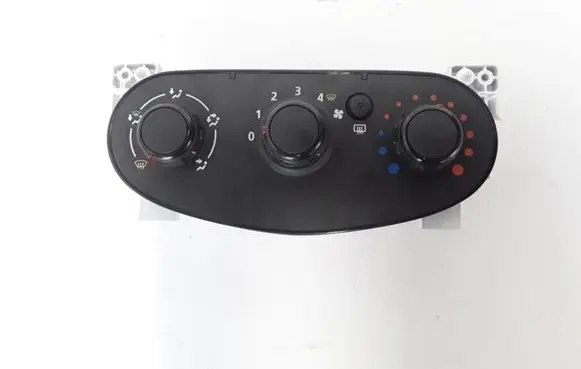 Dacia Sandero Air conditioner control unit module T1021548T
