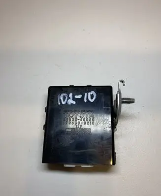 Toyota Land Cruiser (HDJ90) Other devices 8953360080