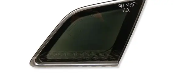 Audi Q7 4M Rear side window 4M0845298C