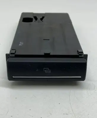 Audi A3 S3 8P Dashboard storage box/compartment 8P0941561F