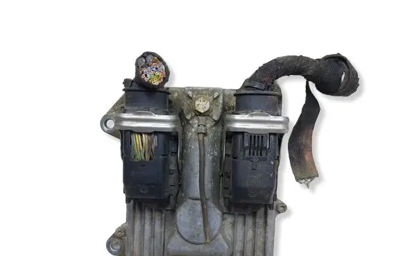 Opel Vectra C Engine control unit/module 55558138KASACJ 55558138 5WK91105