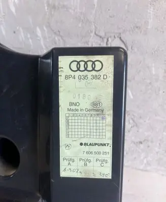 Audi A3 S3 A3 Sportback 8P Sound amplifier 8P4035382D