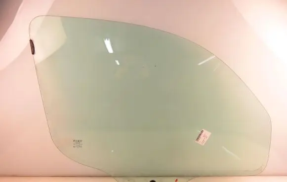 Fiat Doblo Front door window glass four-door 