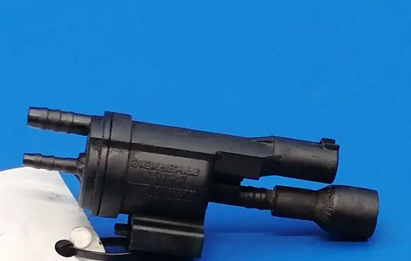 Mercedes-Benz Sprinter W906 Valve vacuum 0025401497